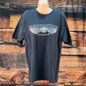 Harley-Davidson Black Tee with Winged Skull Graphic